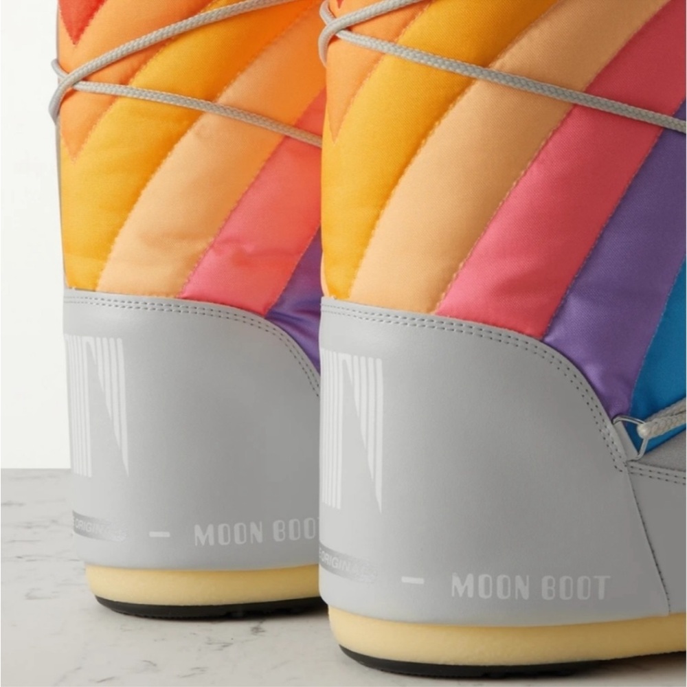 Moon Boot Icon Rainbow Snow Boots NWOB - Picture 11 of 17